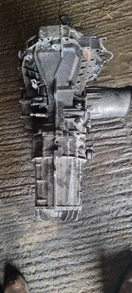 AUDI A4 B7 2.0 16V Turbo Bwe 6 Speed Gearbox