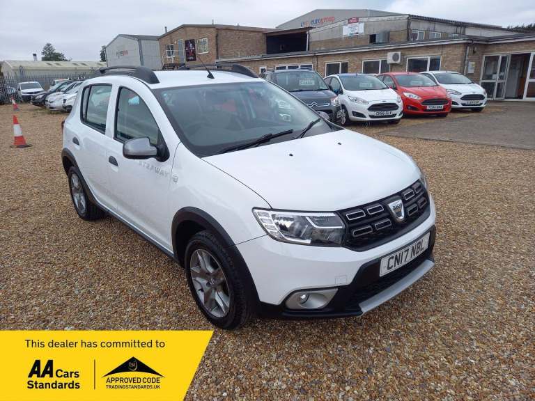 2017 Dacia Sandero Stepway 1.5 dCi Laureate Euro 6 (s/s) 5dr HATCHBACK Diesel Manual