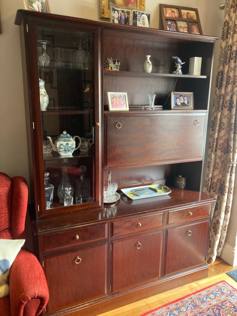 Large Wooden Display Cabinet / Drinks Cabinet with Storage