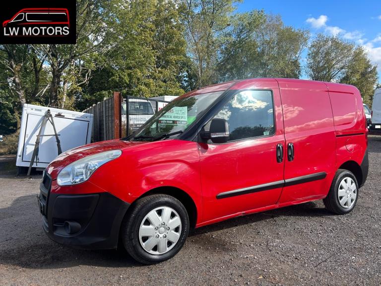 FIAT DOBLO 1.3 MULTIJET 16V SHORT WHEEL BASE PANEL VAN 2013 13 REG