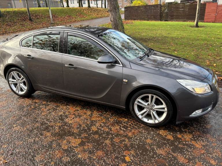 Vauxhall, INSIGNIA, Hatchback, 2010, Manual, 1956 (cc), 5 doors