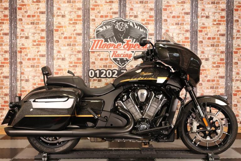 2026 INDIAN CHIEFTAIN POWERPLUS DARK HORSE 112 - ONLY 104 MILES - 1 OWNER