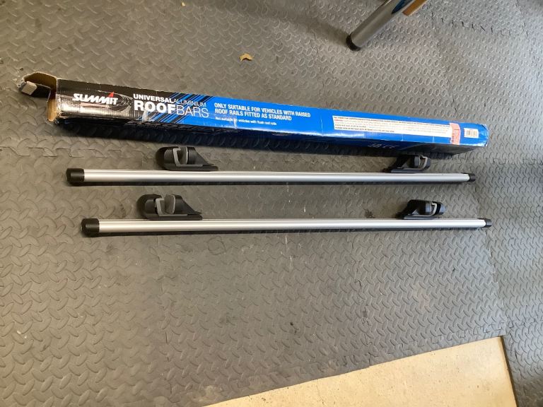 Universal Aluminium Roof Bars