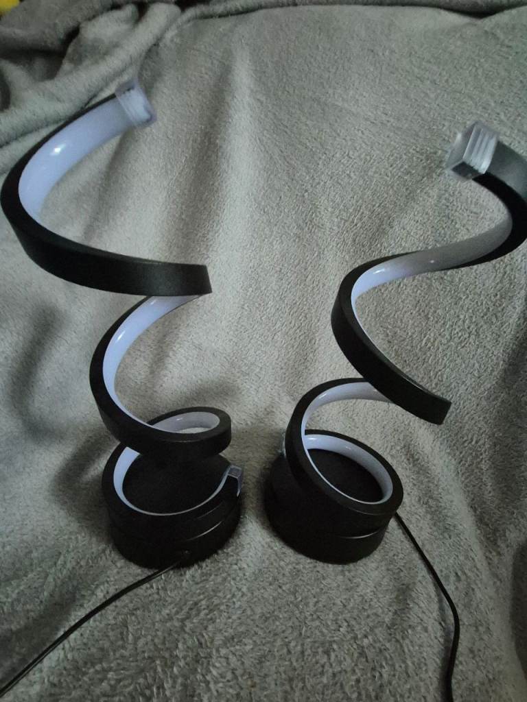 2 LED USB Bedside/Desk Lamps