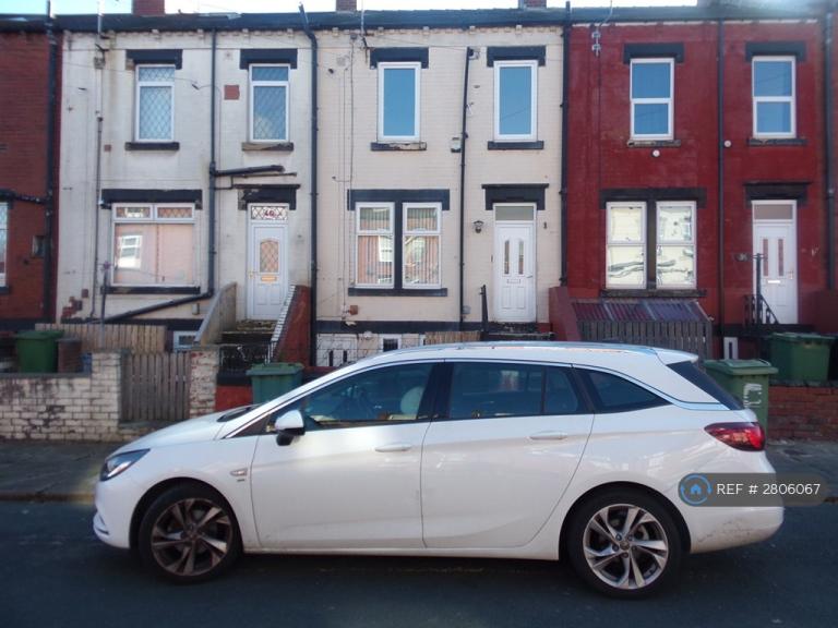 2 bedroom house in Longroyd Avenue, Leeds, LS11 (2 bed) (#2806067)