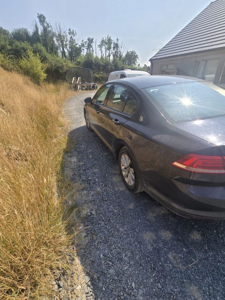 Volkswagen, PASSAT, Saloon, 2015, Manual, 1598 (cc), 4 doors