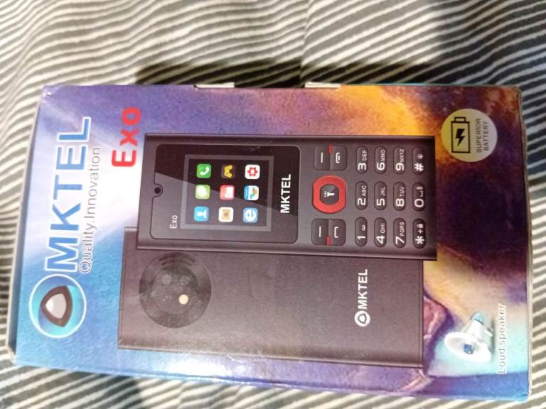 MOBILE PHONE Three SIM BRAND NEW