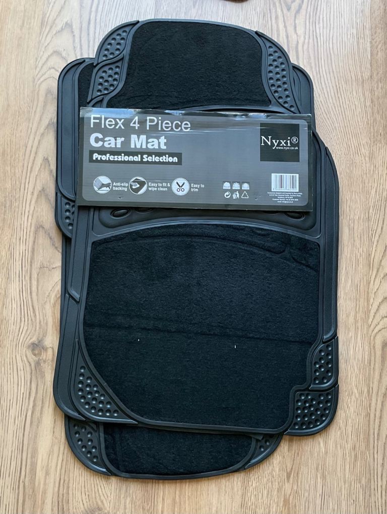 Car mats 4 piece new
