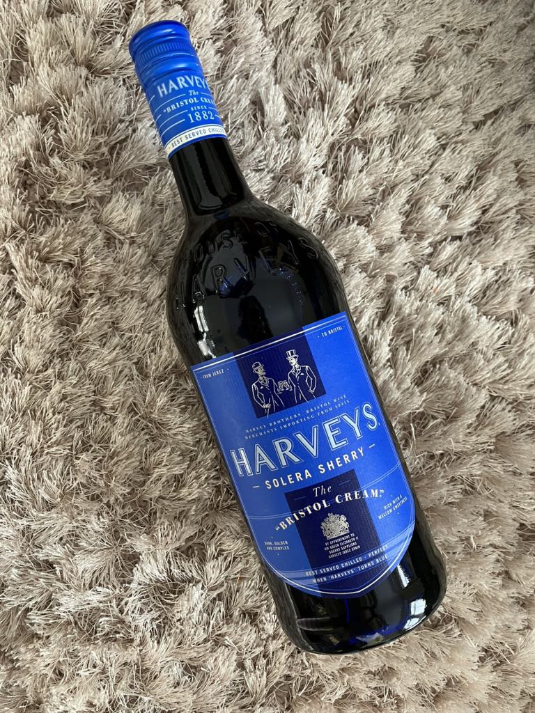 New & sealed Harvey’s Harveys Solera Sherry Bristol cream 1l litre