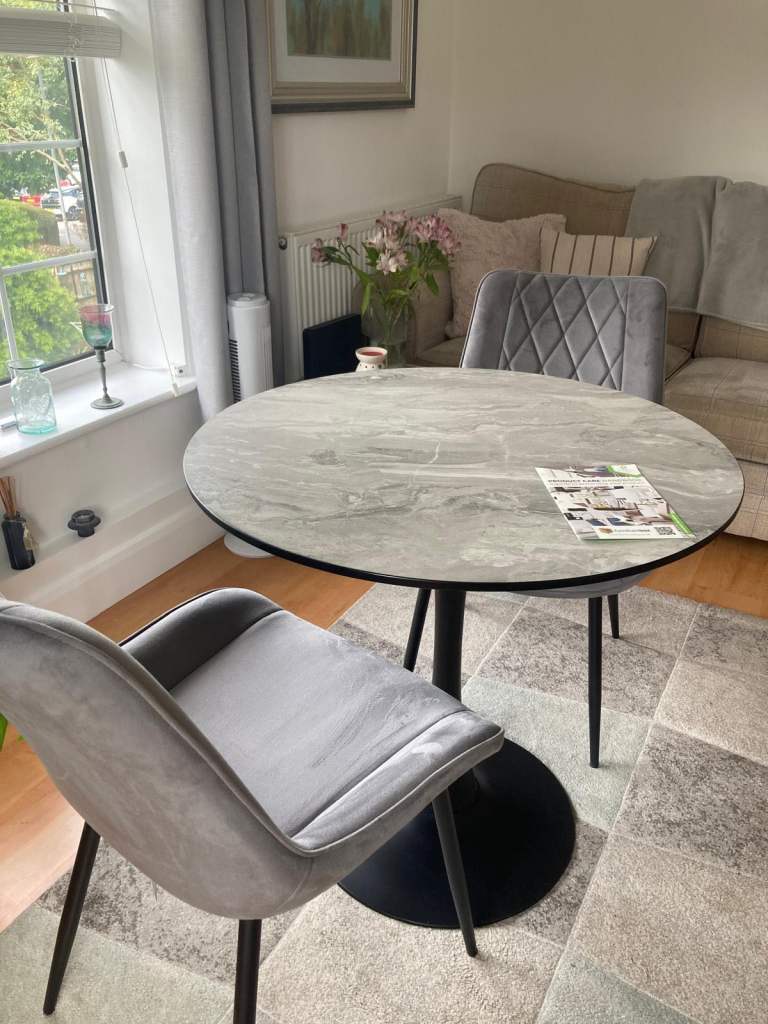 Bistro table and chairs 