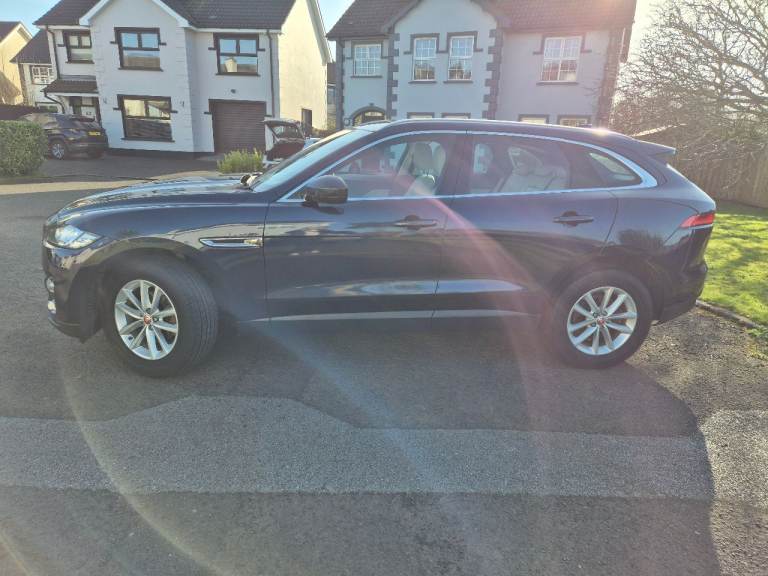 Jaguar F Pace 2017 Prestige AUTO in Pearlsequent Blue \ Silver. 