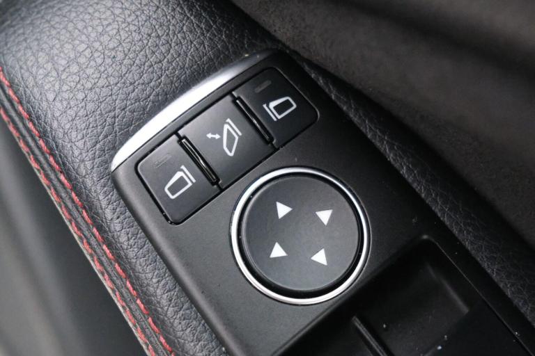  Mercedes-Benz A-Class 1.6 A180 BlueEfficiency Sport Hatchback 5dr Petrol 7G-DCT Euro 6 (s/s) (12...