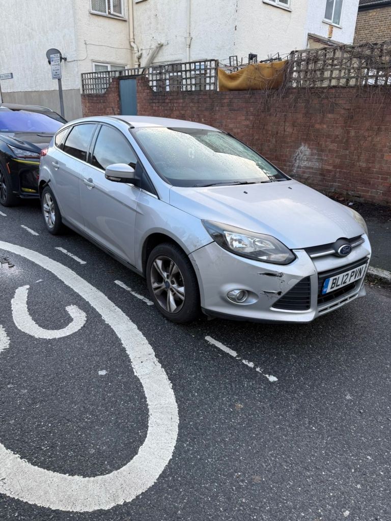 Ford, FOCUS, Hatchback, 2012, Manual, 1596 (cc), 5 doors