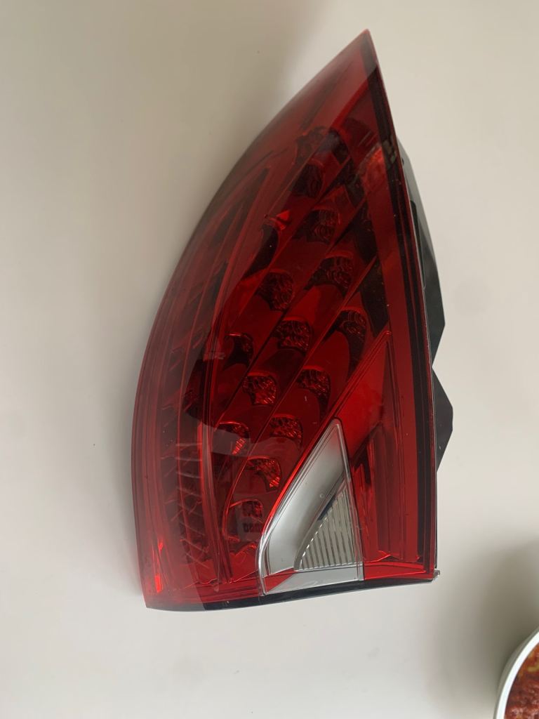 Rear light for Porsche Cayenne 2010 to 2014.