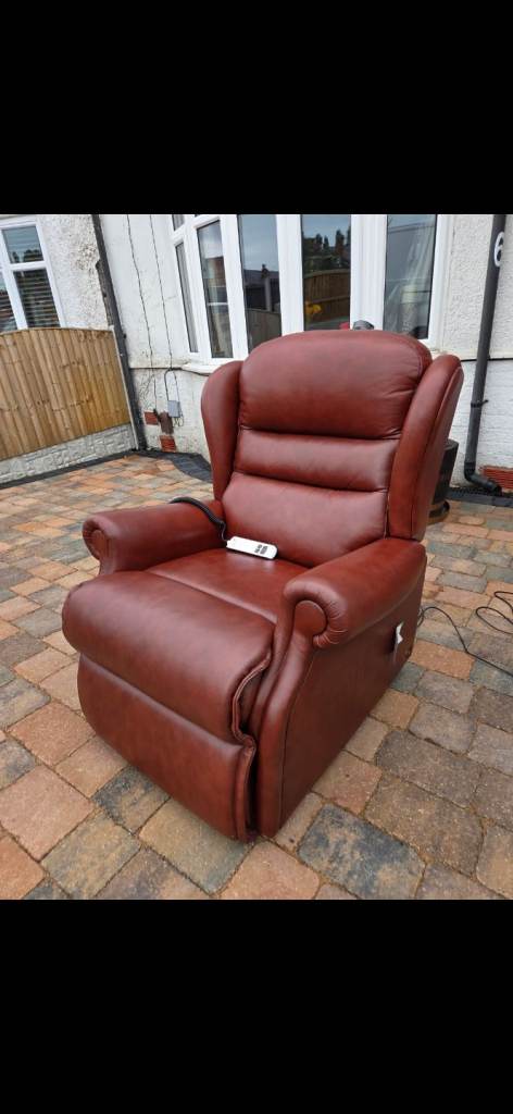 Sherborne Leather Rise And Recline Electric Chair 