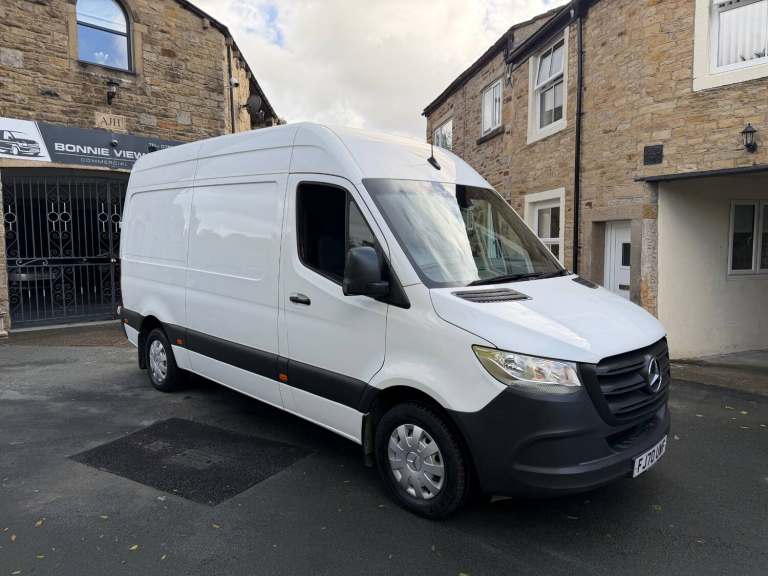 2020 Mercedes-Benz Sprinter MWB 315 3.5t L2 H2 Progressive RWD DIESEL VAN  PANEL VAN Diesel Manual