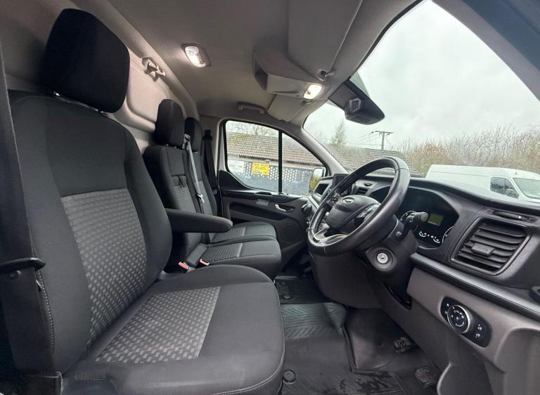 2018 Ford Transit Custom 2.0 300 EcoBlue Trend L1 H1 Euro 6 5dr Diesel