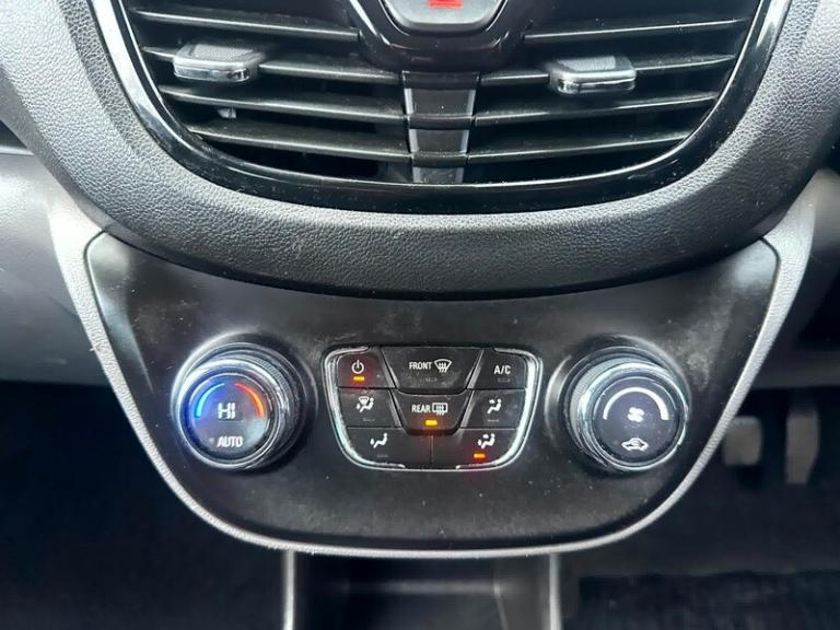 Vauxhall VIVA SL - ONLY 63806 MILES, ONLY ?20 ROAD TAX, FULL SERVICE HISTORY