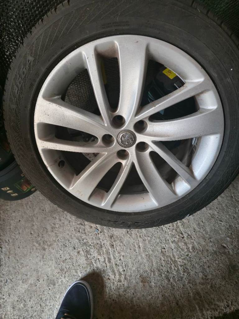 Spare wheel vauxhall mokka 