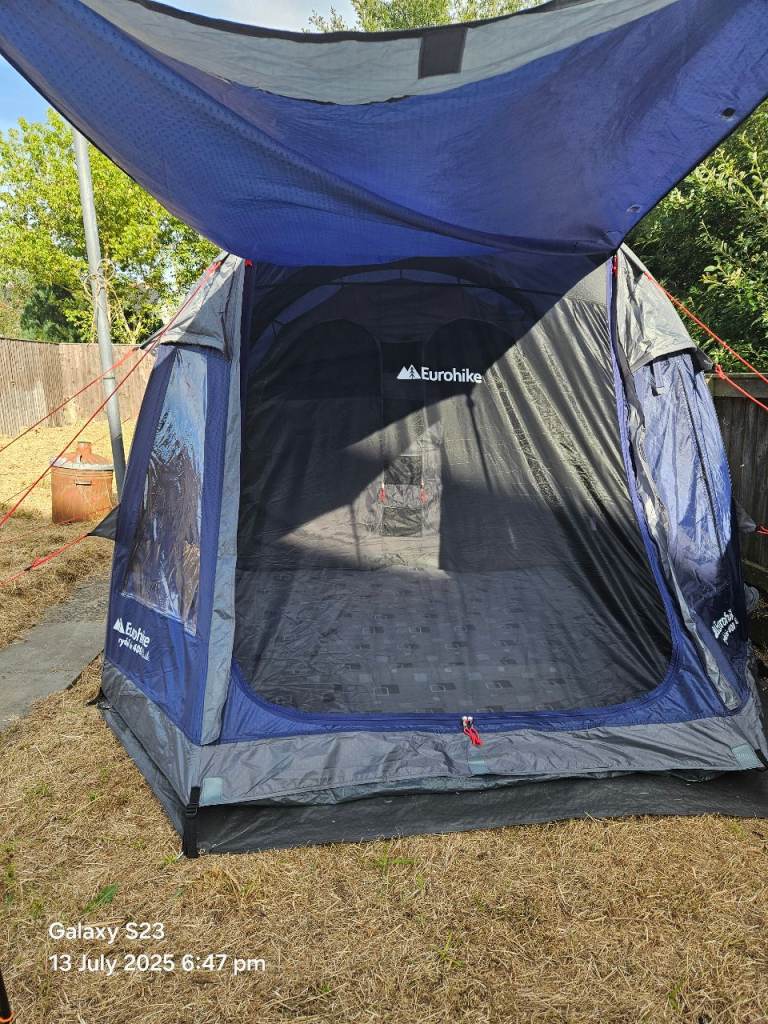 Eurohike 400 air tent