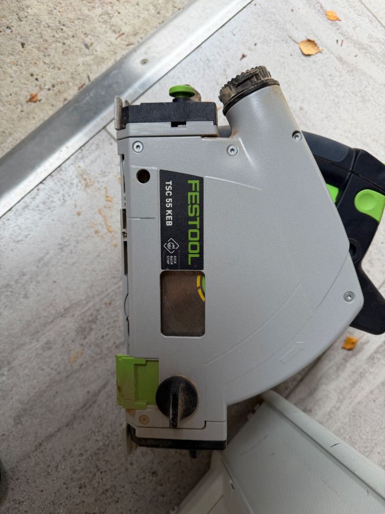 FESTOOL CORDLESS PLUNGE SAW 