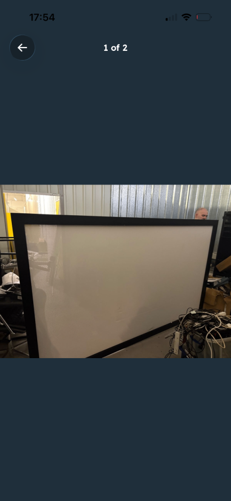 Acoustic projector screen 