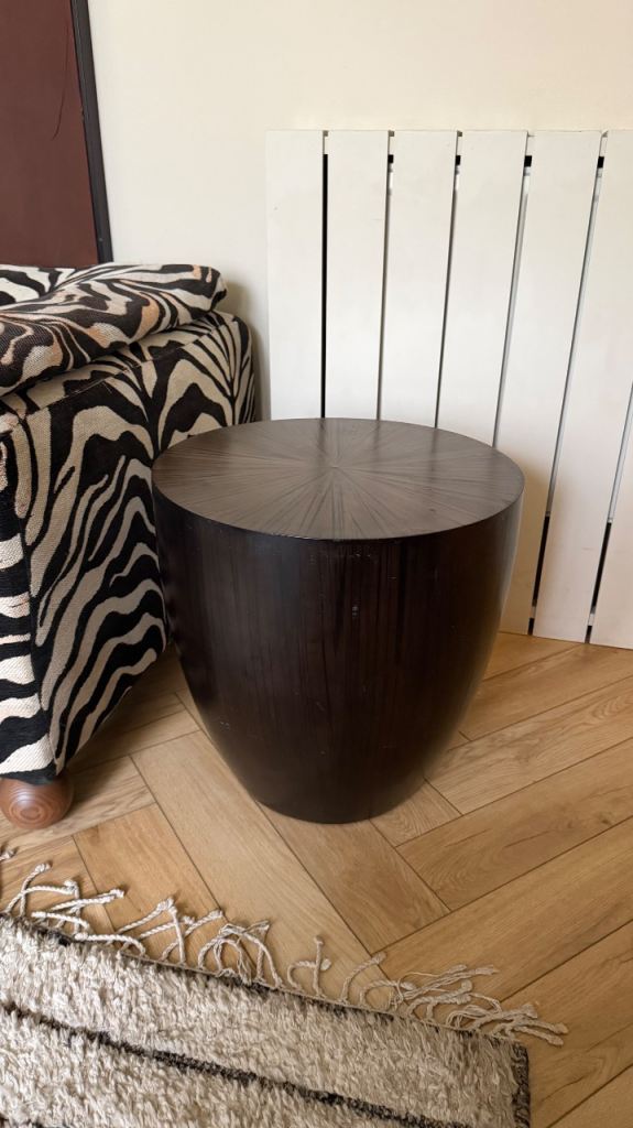 Dark Wood Round Side Table – Good Condition