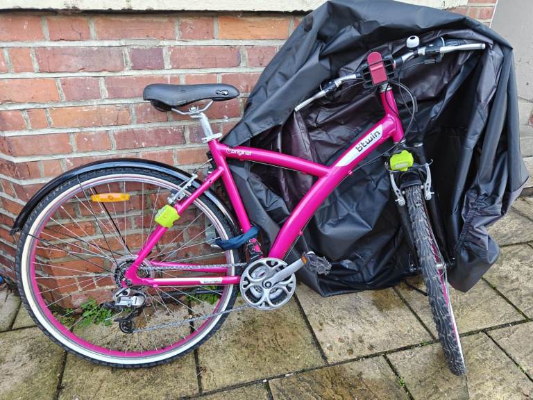 Pink Hybrid Bike – Good Condition