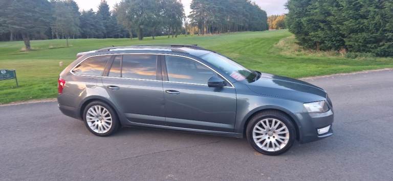 Skoda, OCTAVIA, Estate, 2015, Manual, 1598 (cc), 5 doors