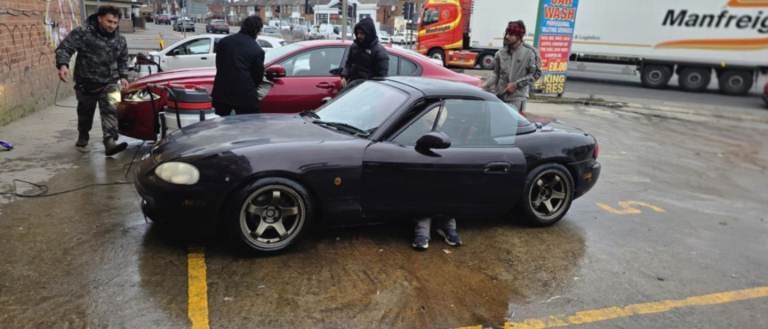 Mazda, MX-5, Convertible, 2004, Manual, 1597 (cc), 2 doors