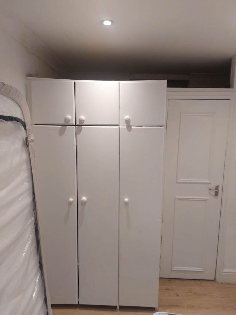 DSS 1BED GR FL FLAT+PRIV GARDEN OK SINGLE PARENT&CHILD 10 MIN WHITTON B.R. THEN 30 MIN WATERLOO