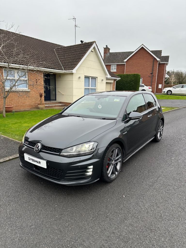 Volkswagen, GOLF, Hatchback, 2015, Manual, 1968 (cc), 3 doors