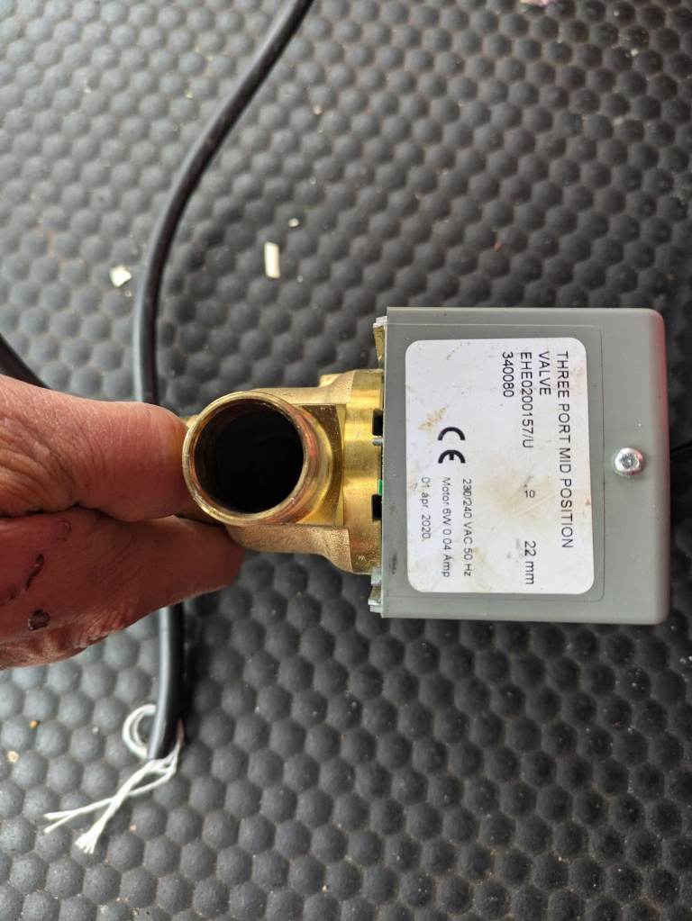 Drayton ZA3 diverter valve.  Can deliver 
