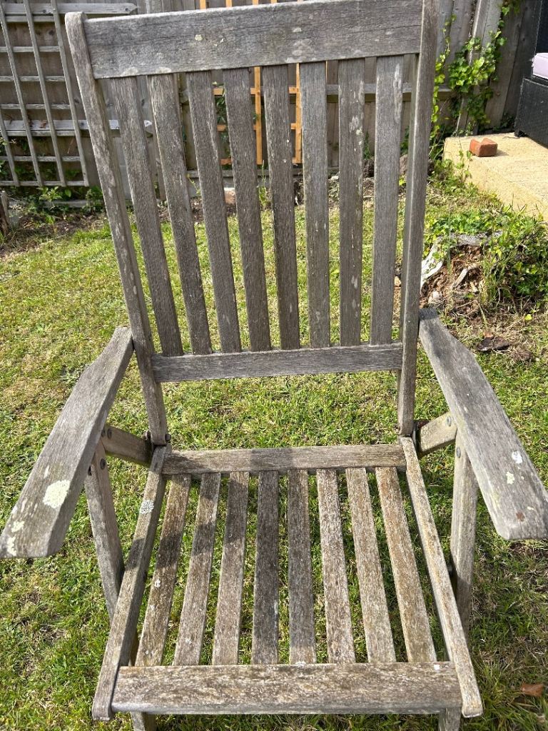 Old garden chair, needs TLC 