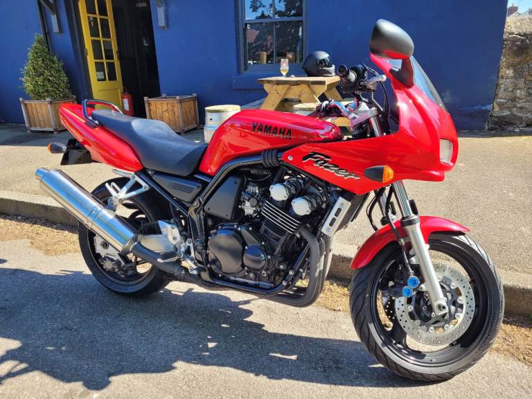 Yamaha, FZS, 1998, 599 (cc) - Immaculate