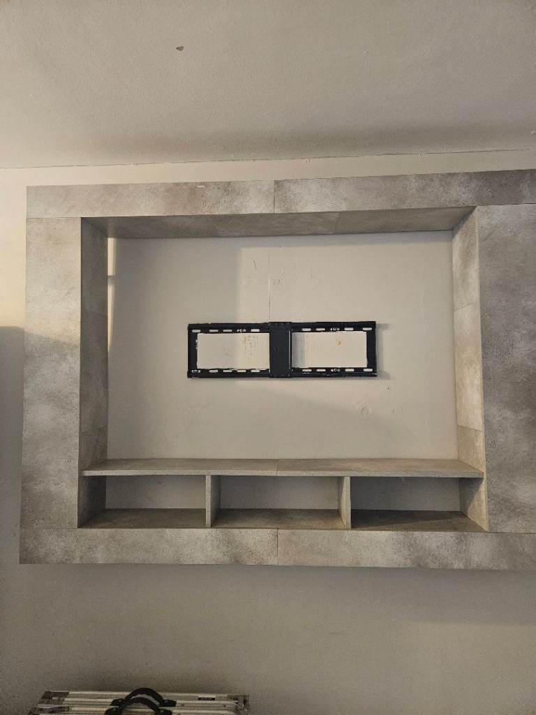 Built-in TV Unit with Shelving and Wall Mount