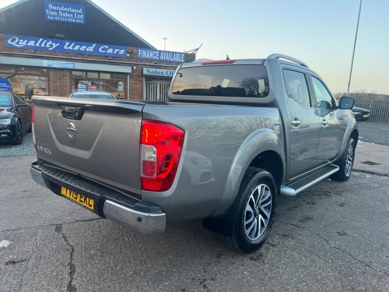 2019 Nissan Navara Double Cab Pick Up Tekna 2.3dCi 190 4WD Auto PICK UP DIESEL Automatic