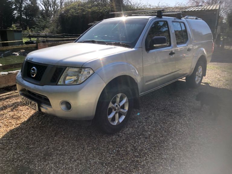 NISSAN NAVARA D/CAB 2014
