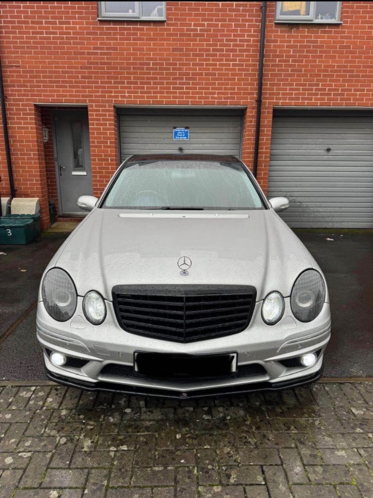 Mercedes-Benz, E CLASS, Saloon, 2004, Automatic, 4966 (cc), 4 doors