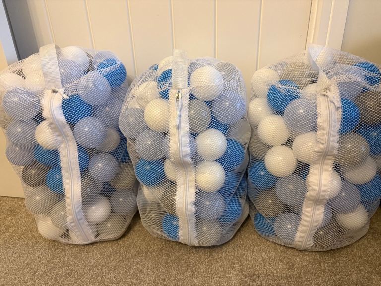300 ball pit balls 