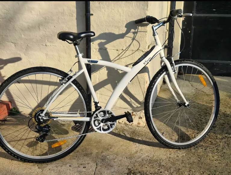 HYBRID BIKE BY BTWIN 