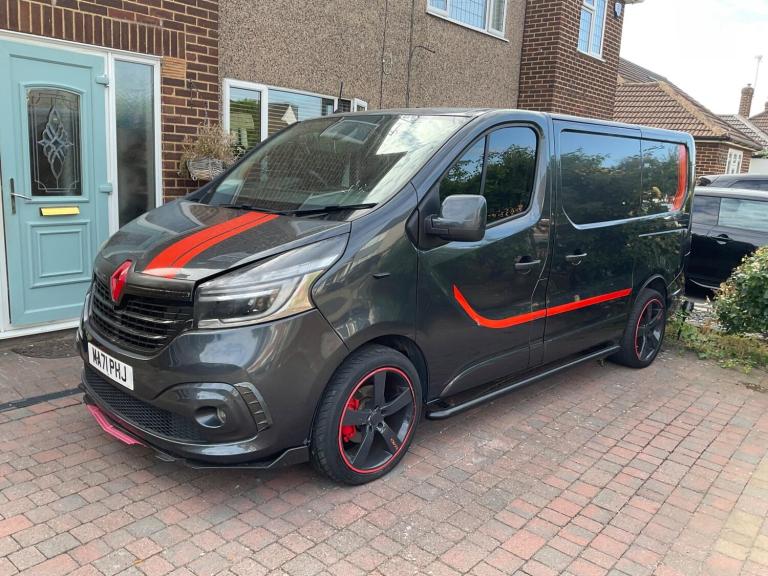 2021 Renault Trafic SL28 ENERGY dCi 120 Sport Nav Van PANEL VAN DIESEL Manual