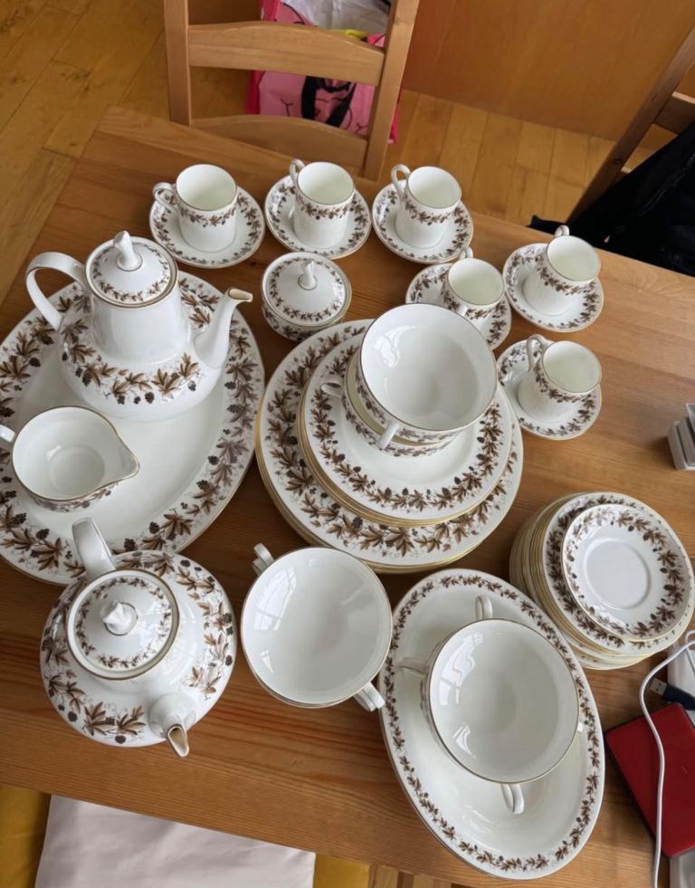 Tableware set porcelain
