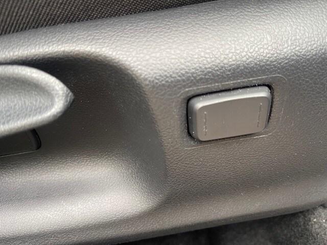 2024 Toyota C-HR 1.8 Hybrid Design 5dr CVT Hatchback Hybrid Automatic