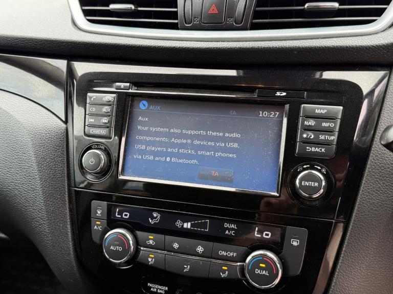 ** GREAT VALUE ** 2018 (68) Nissan Qashqai 1.5 dCi Acenta Premium 5 dr hatchback