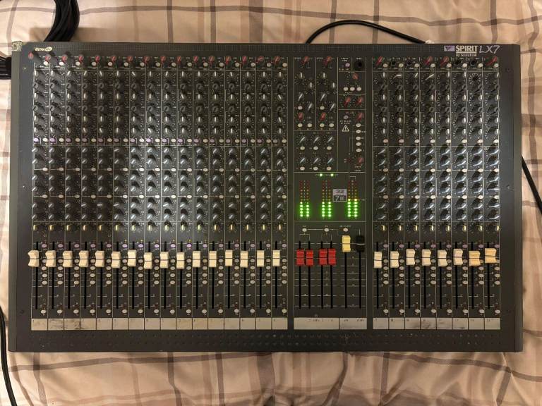 image for Soundcraft Mixing Desk