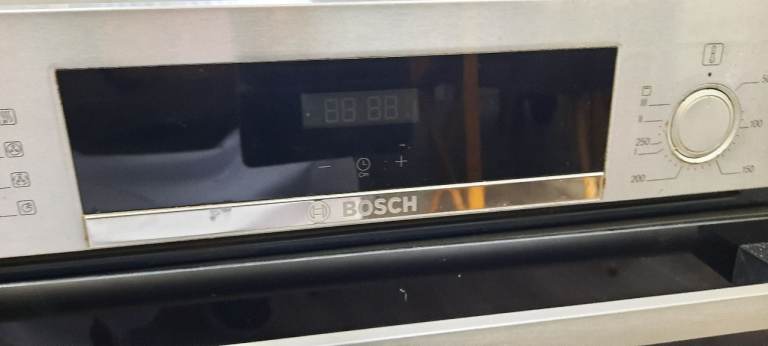 Bosch Single Oven  HR5B20F0 Good working order but Faulty front door