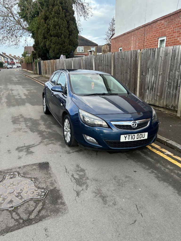 2010 Vauxhall Astra 76k miles FSH