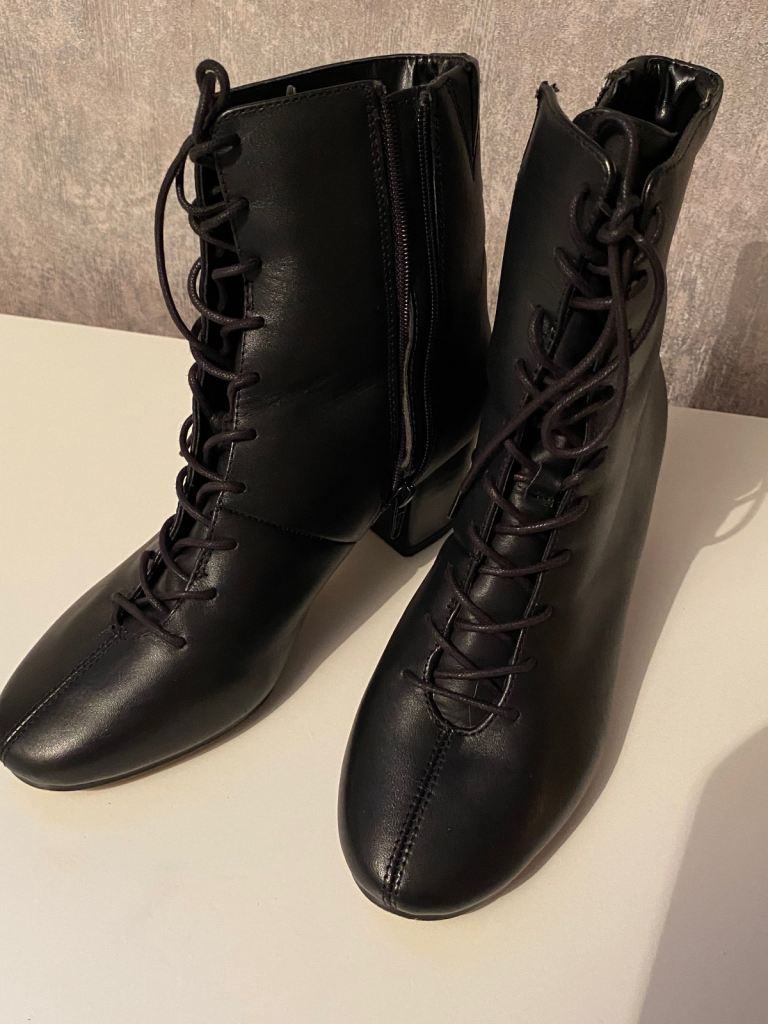 M&S black leather ankle boot size 4