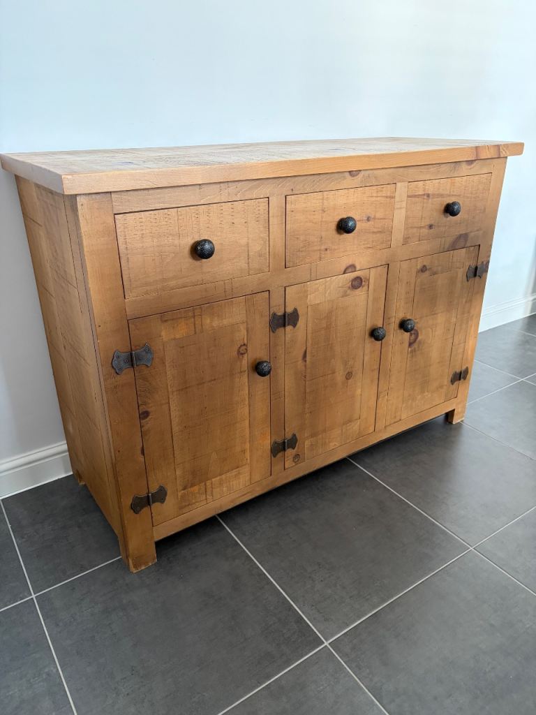 Solid oak sideboard 